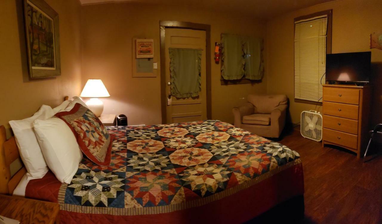 San Juan Motel & Cabins Pagosa Springs Eksteriør billede